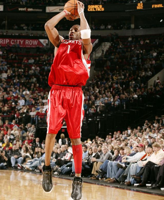 赫内斯：斯洛特对维尔茨的承诺没兑现；不续约穆勒是艰难决定