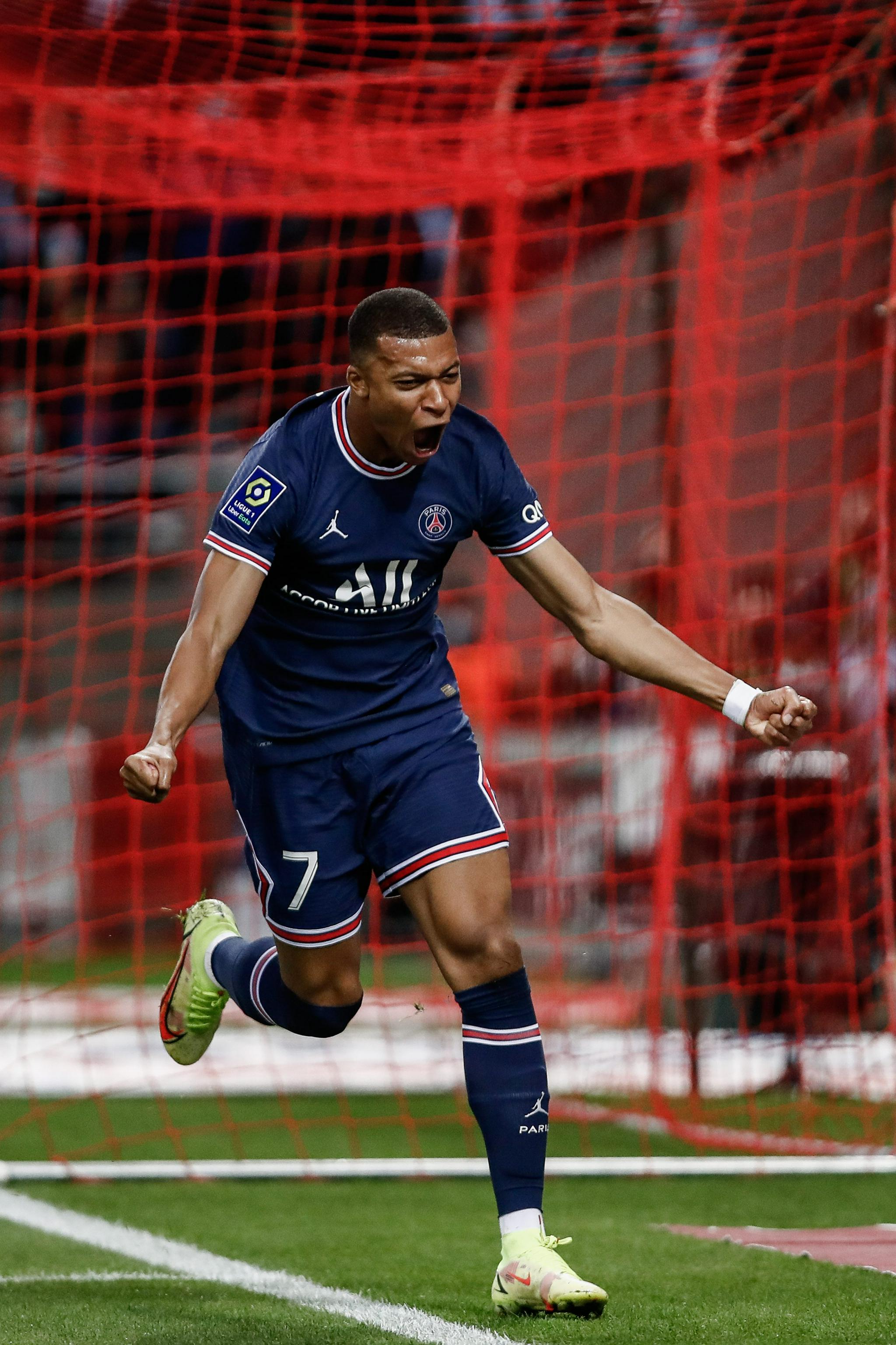 棒球与增强现实：球迷通过手机实时查看球种分布