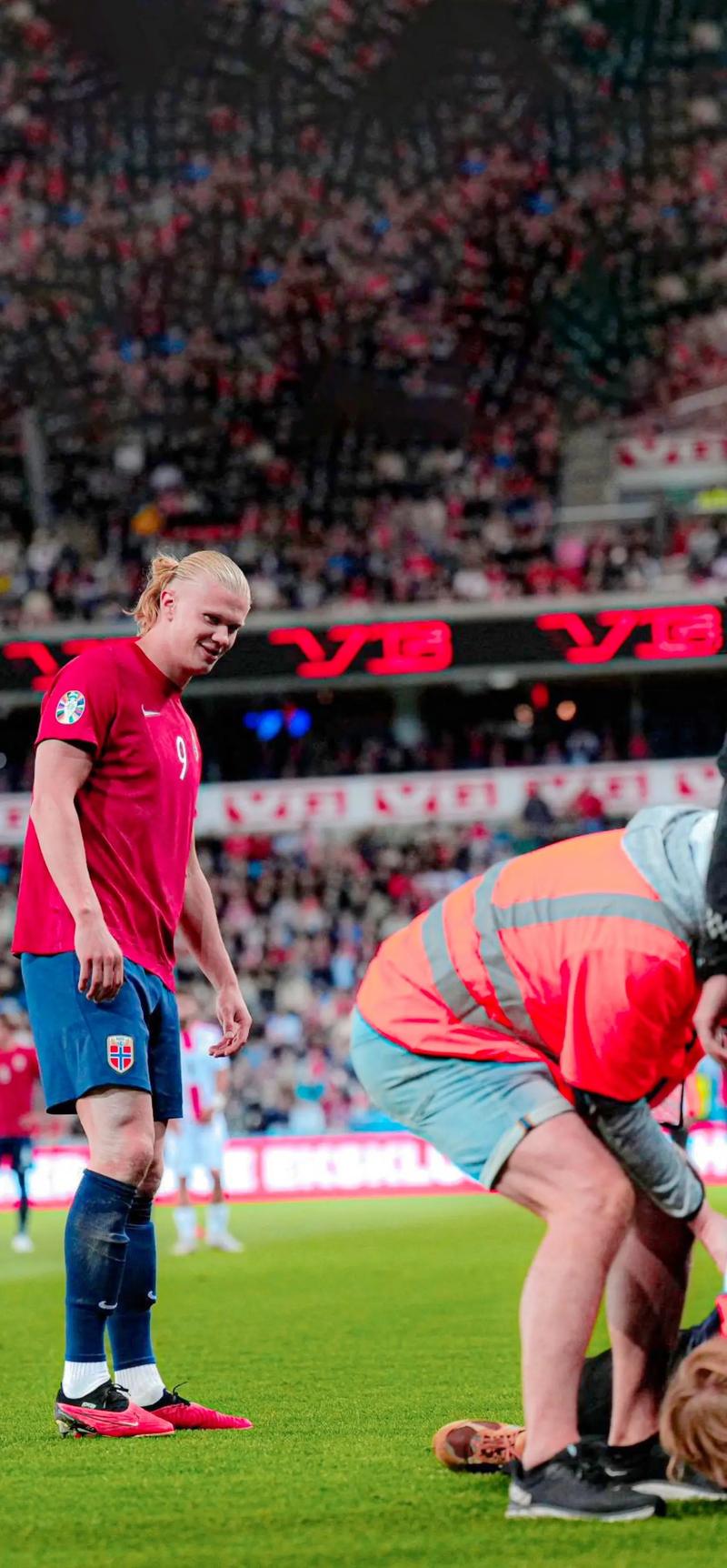 1-1，英超第8遭英超第19逼平，第83分钟遭绝平，曼联无缘升至第5