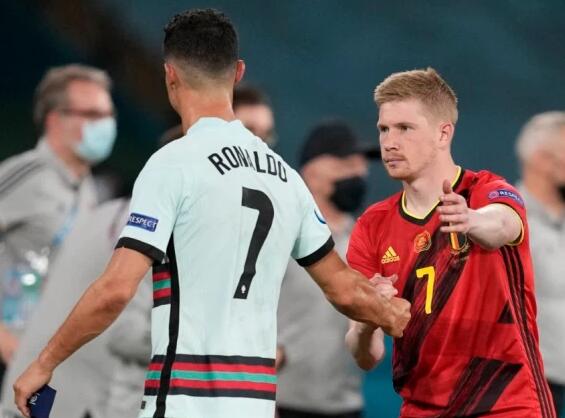 詹姆斯绝杀湖蜜狂欢：GOAT！ 比赛胶着时你永远可以信赖老詹