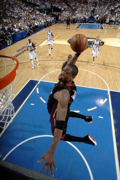 新秀状态低迷！弗拉格26.7%命中率，科沃德为27.3%