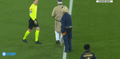 海港签下兽腰！媒体人热议：三杀海港征服穆帅